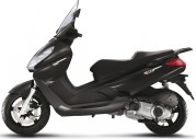 Piaggio X7 300